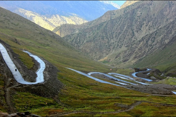 Departure & Drive for Naran/ Chillas