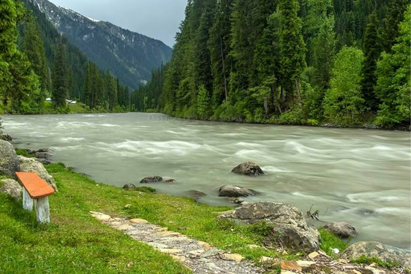 Visit to Upper Neelum & Drive back