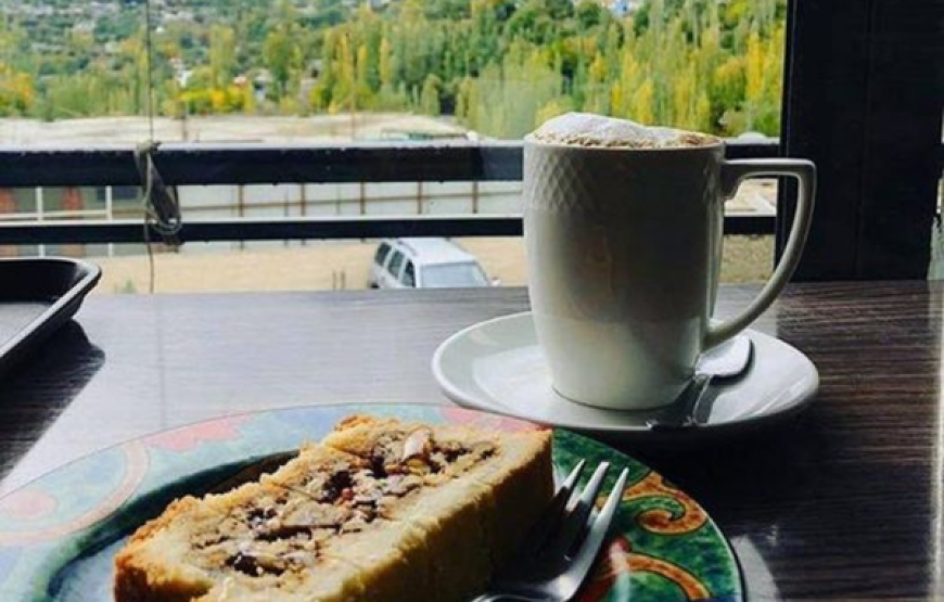 5 Days Group Tour to Hunza, Karimabad & China Border