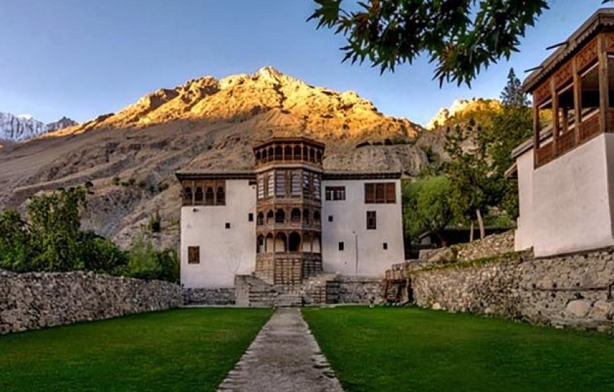 6 Days Private Tour to Skardu, Deosai & Shangrila Lake